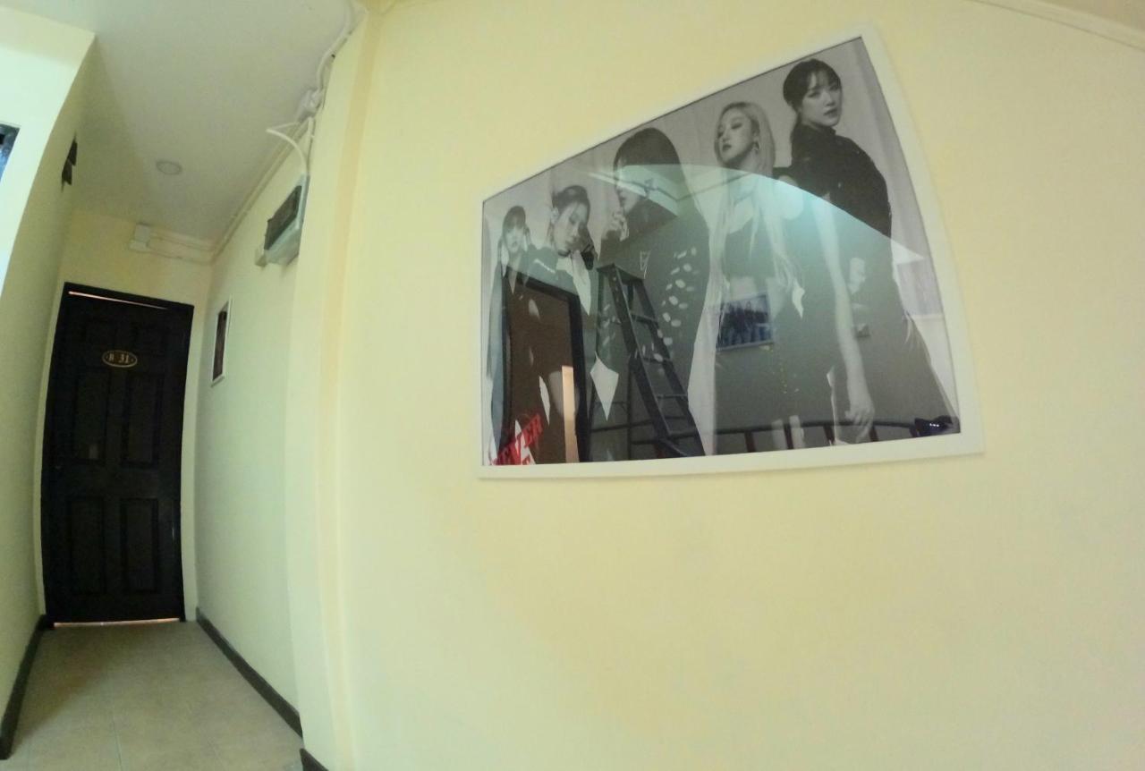 Kpop Hostel Karon Luaran gambar