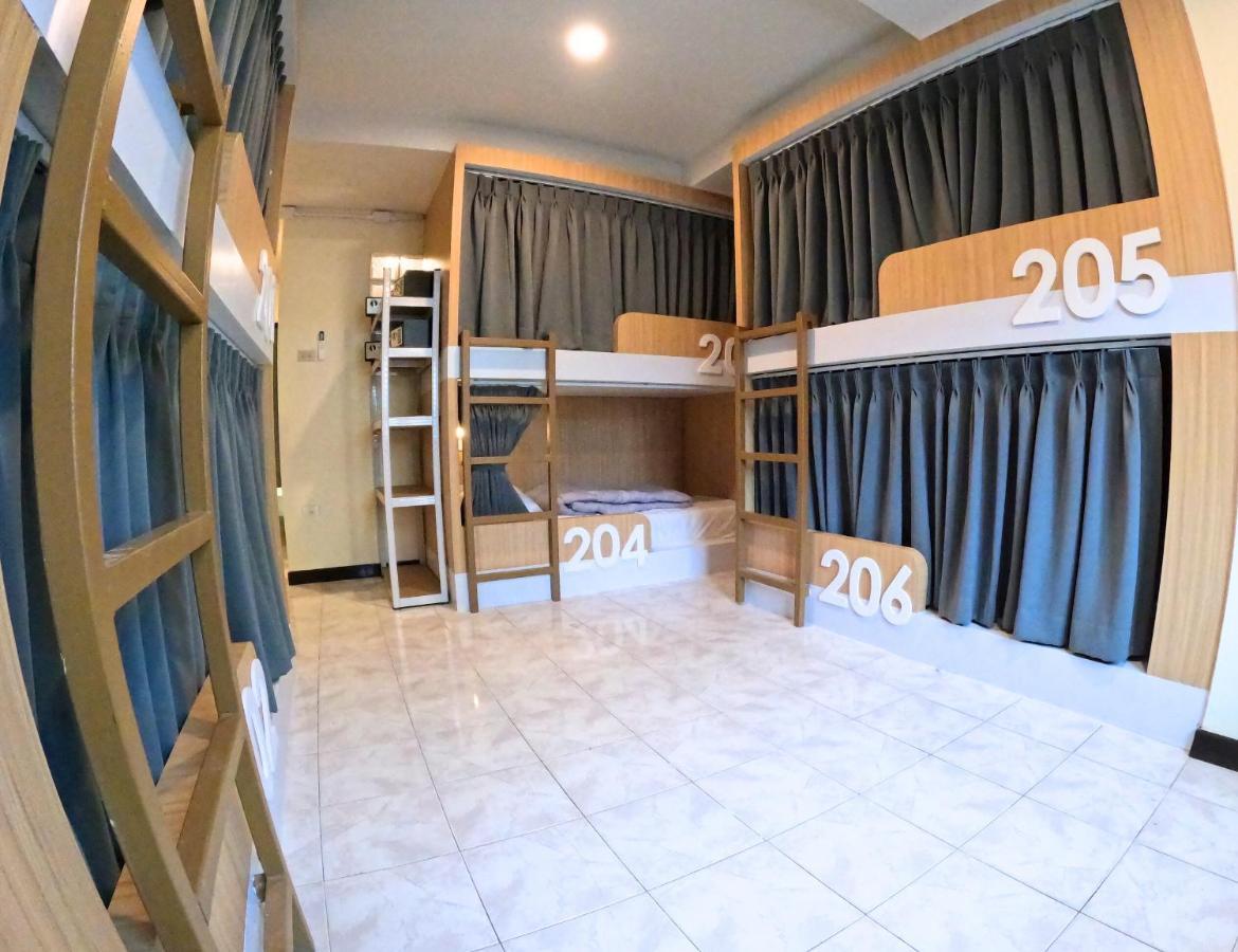 Kpop Hostel Karon Luaran gambar