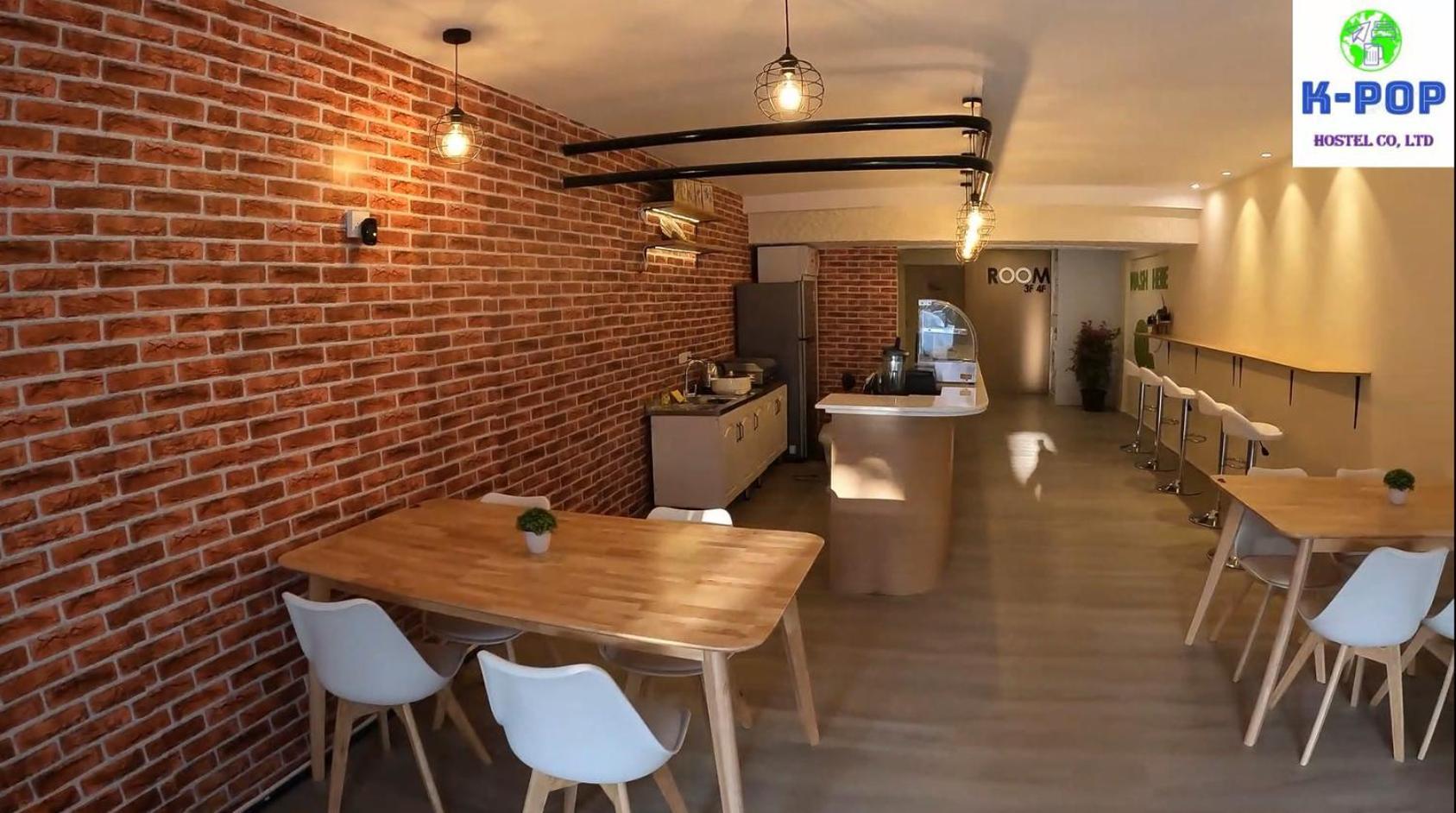 Kpop Hostel Karon Luaran gambar
