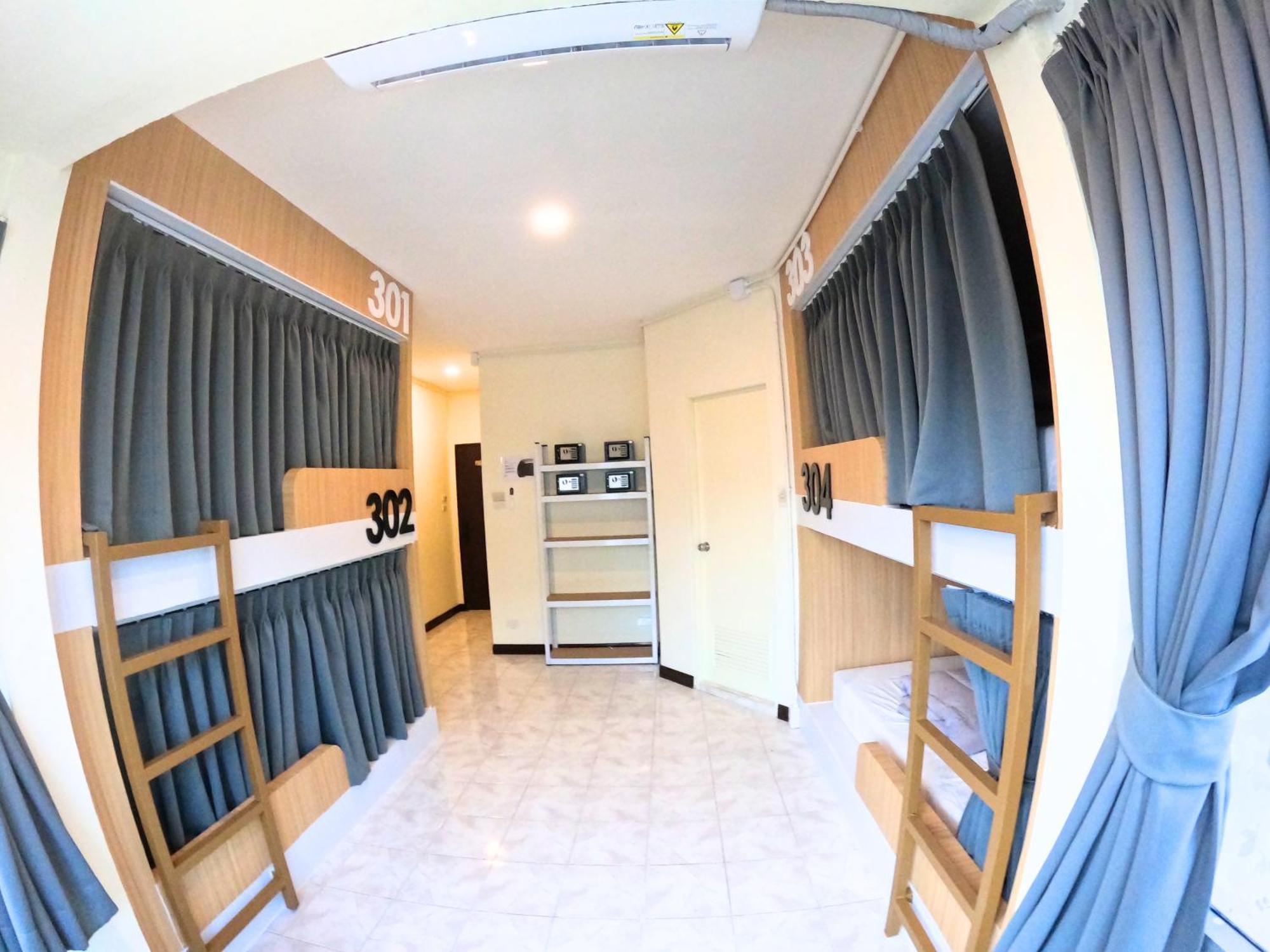 Kpop Hostel Karon Luaran gambar